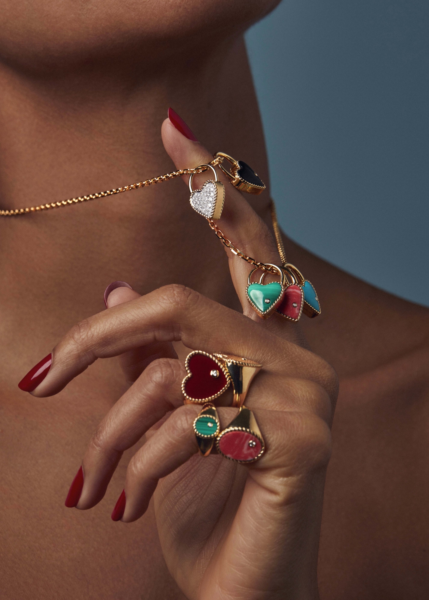 CHEVALIÈRE COEUR AGATE ROUGE OR JAUNE