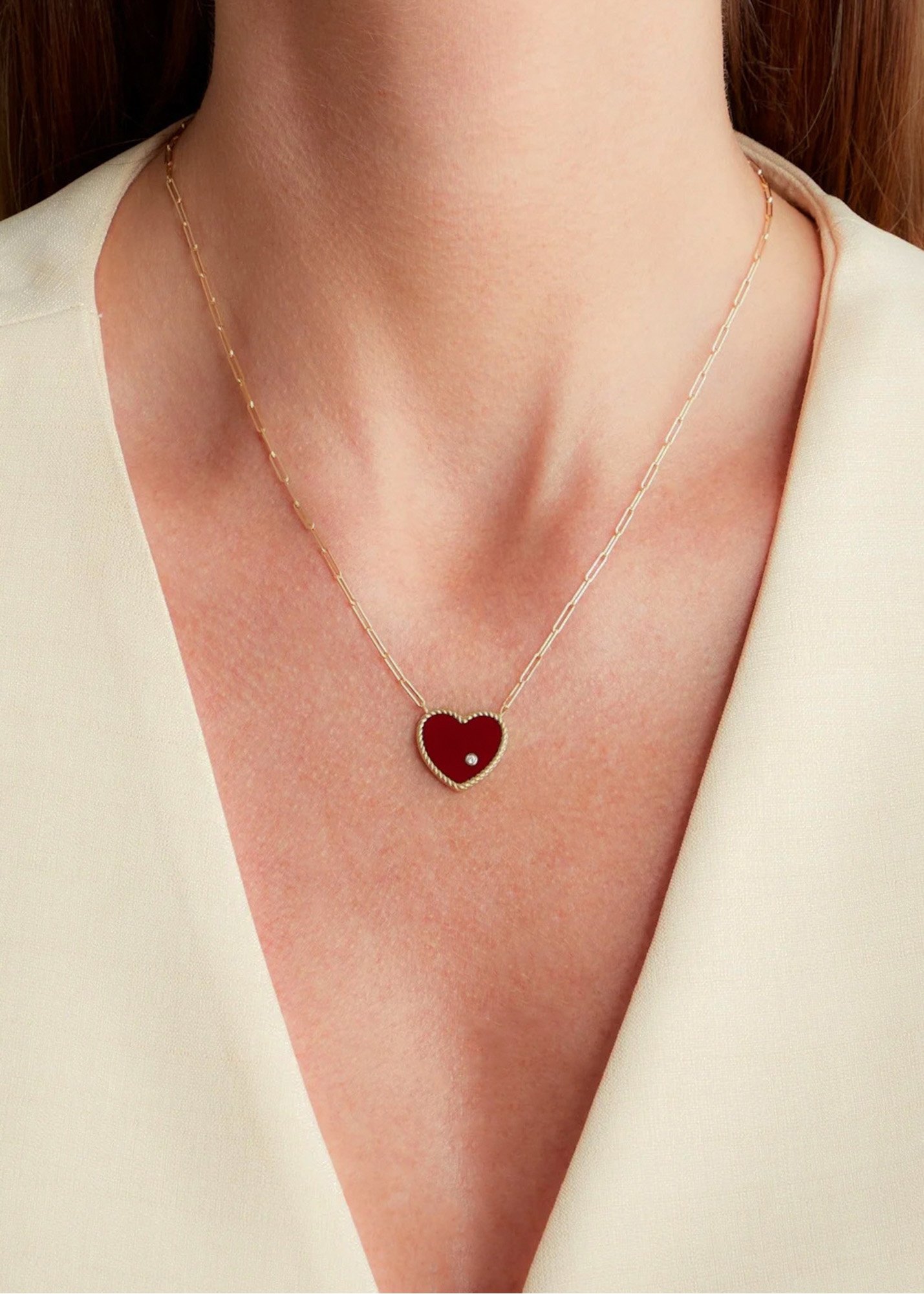 COLLIER SOLITAIRE COEUR PLAQUE AGATE ROUGE OR JAUNE