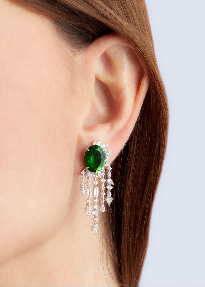 PAIRE DE BOUCLE D'OREILLE POMPADOUR FRANGES PM OR BLANC