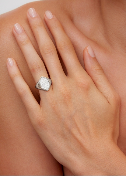CHEVALIÈRE MARQUISE DIAMANTS OR BLANC