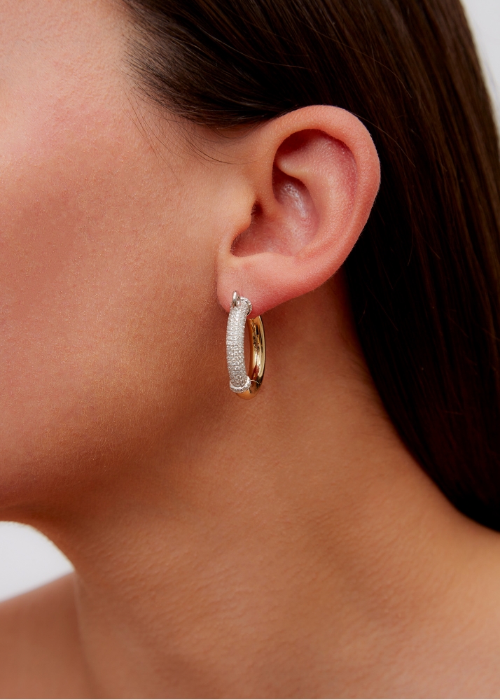 PAIRE DE CRÉOLES MOUSQUETON DIAMANTS 2 ORS