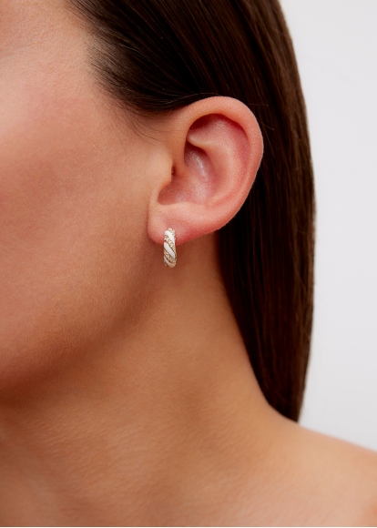 PAIRE DE CRÉOLES TORSADE BLANC DIAMANTS OR JAUNE