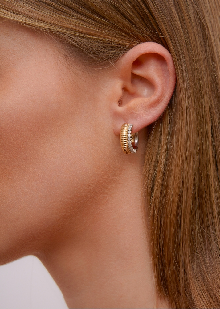 PAIRE DE CRÉOLES BOUÉE BERLINGOT DIAMANTS OR JAUNE