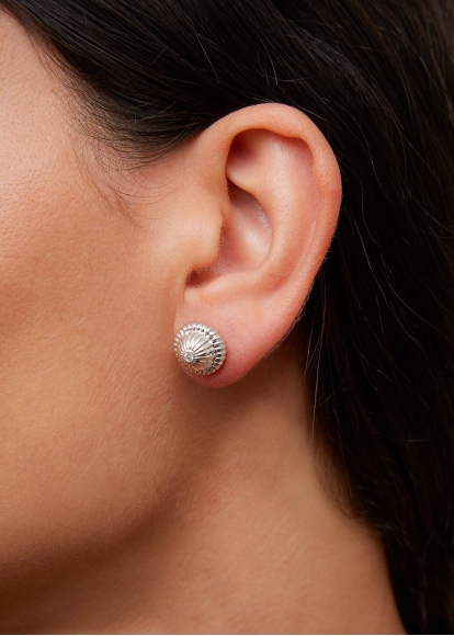 PAIRE DE BOUCLES D'OREILLE CANNELÉES PM OR BLANC