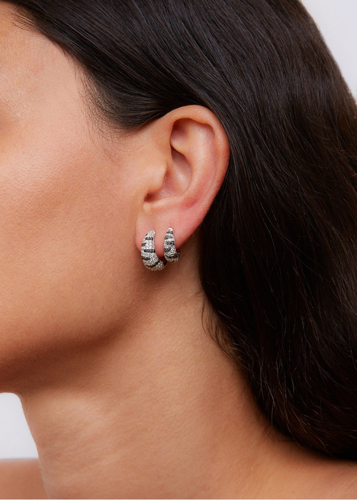 PAIRE DE CRÉOLES ZÈBRE DIAMANTS GM OR BLANC