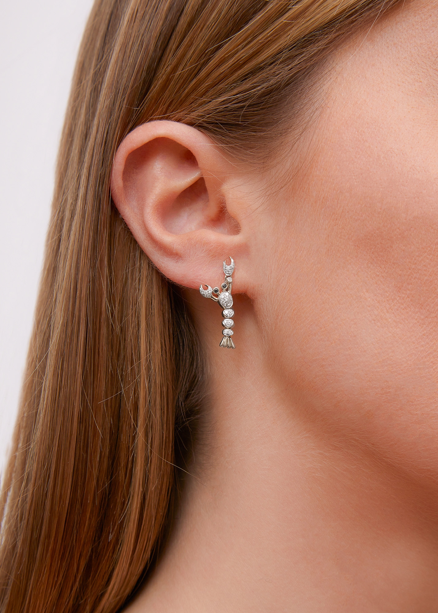 MINI BOUCLE D'OREILLE HOMARD OR BLANC