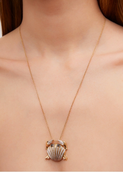 PENDENTIF CRABE COQUILLAGE GOLD OR JAUNE