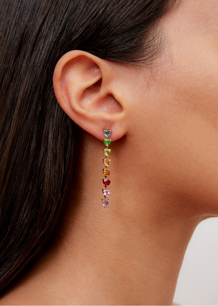 PAIRE DE BOUCLES D'OREILLE LONGUES MULTI COEURS MINI RAINBOW OR JAUNE