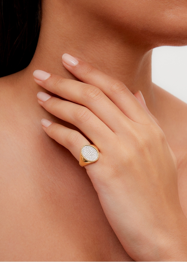 CHEVALIÈRE OVALE DIAMANTS OR JAUNE