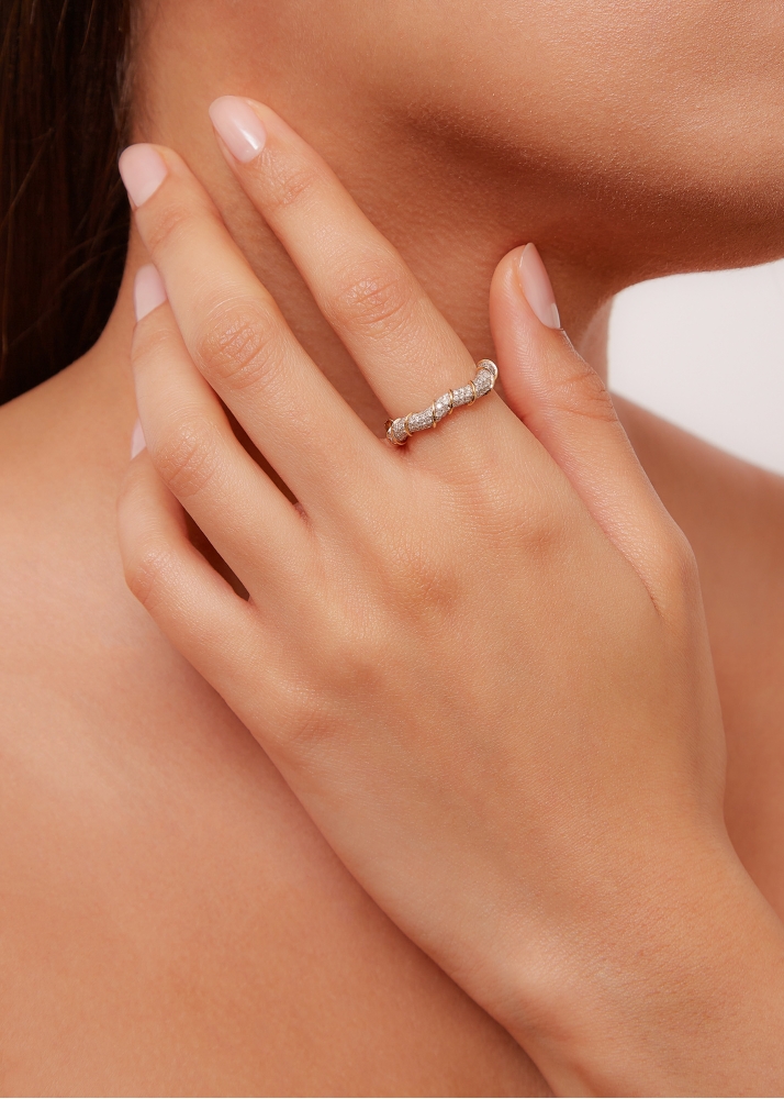 BAGUE TWISTÉE FULL DIAMANTS OR JAUNE