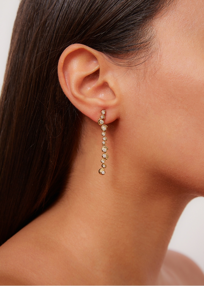 PAIRE DE BOUCLES D'OREILLE LONGUE ESCARGOT DIAMANTS OR JAUNE