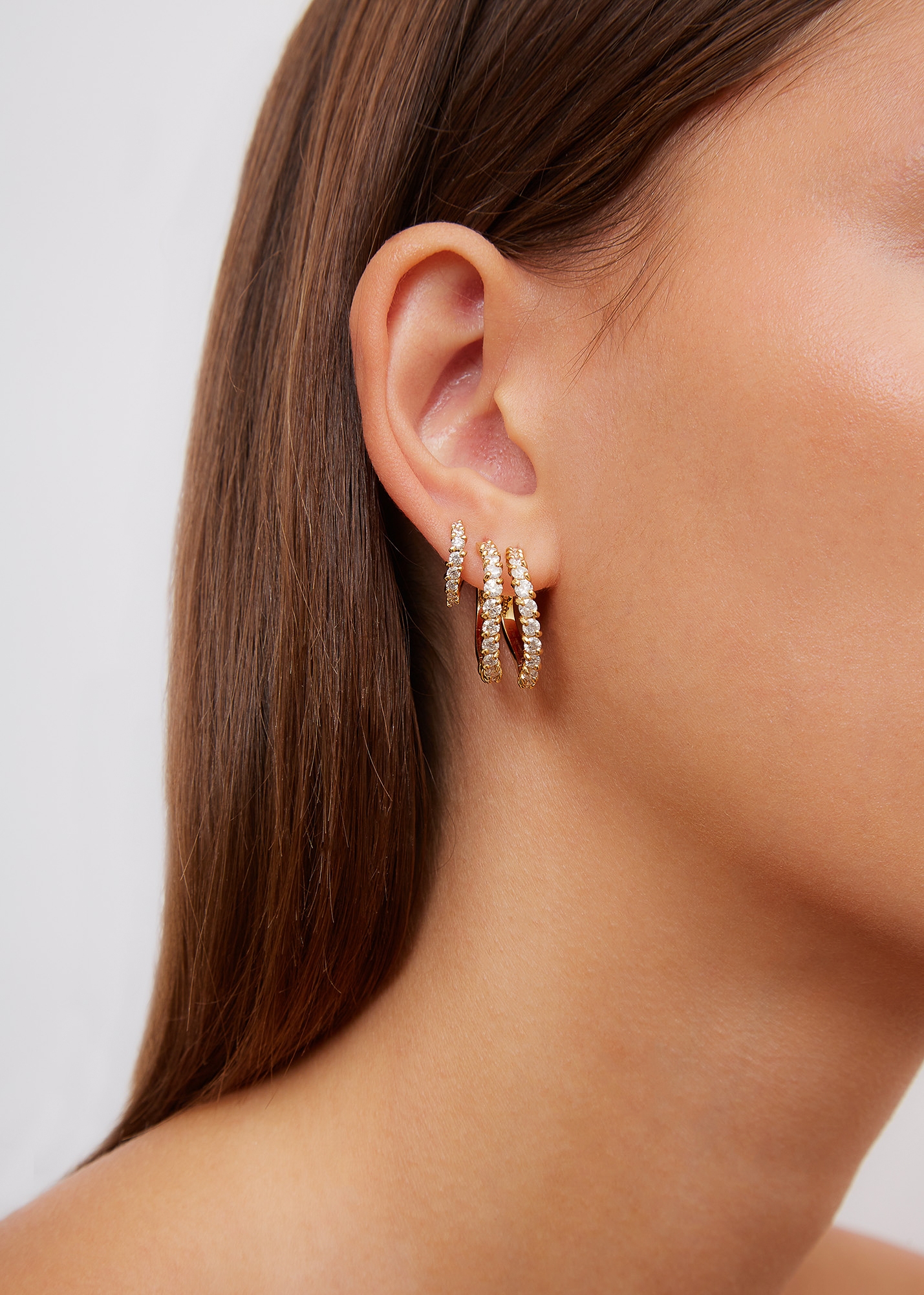 【YVONNE LEON】gold, enamel and diamond hoop イヤリング YVONNE LÉON 9-karat gold, enamel and diamond hoop earrings
