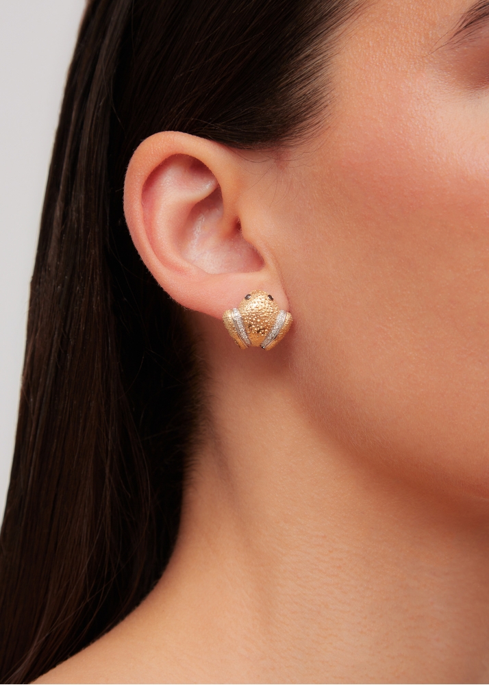 PAIRE DE BOUCLES D’OREILLE GRENOUILLE GOLD OR JAUNE
