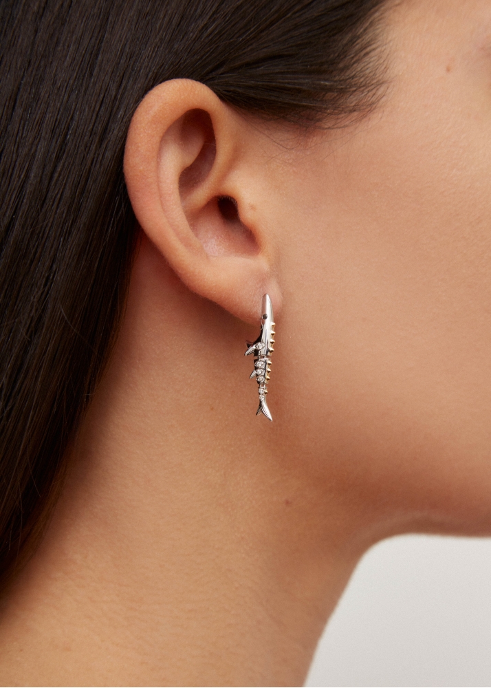 BOUCLE D’OREILLE MARLIN PM OR BLANC