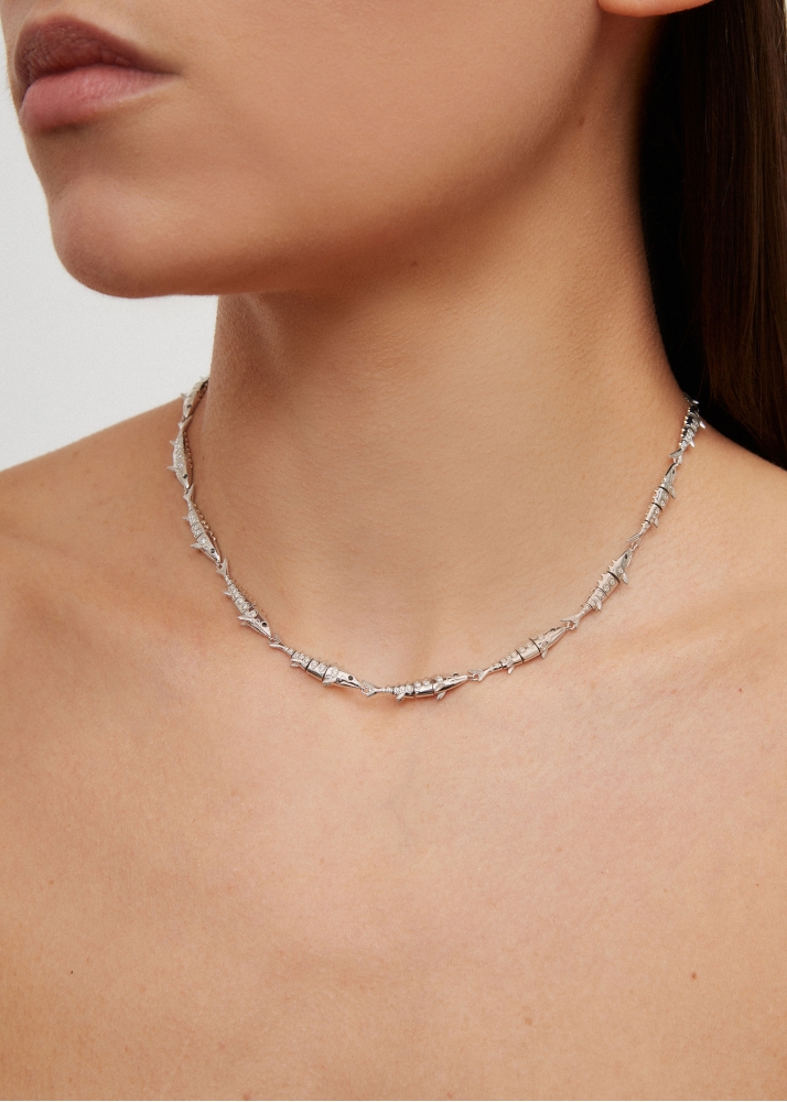 COLLIER MARLIN OR BLANC