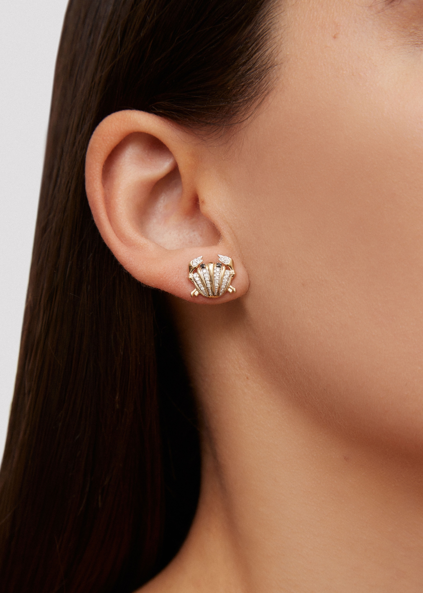 PAIRE DE MINI PUCES CRABE COQUILLAGE GOLD OR JAUNE