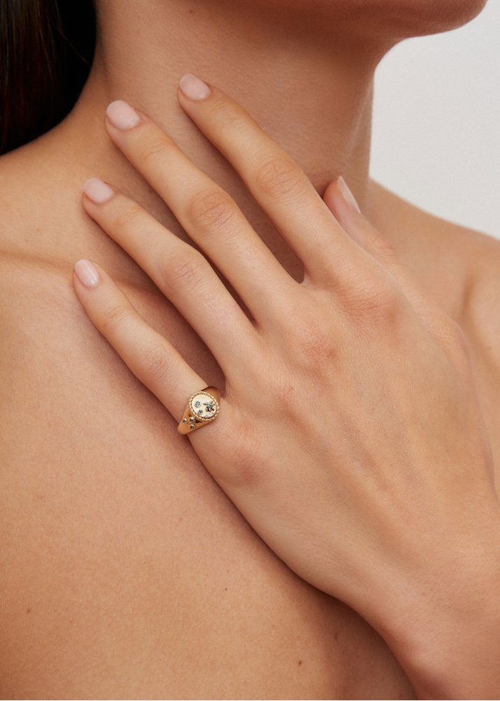 MINI CHEVALIÈRE OVALE LA PLAGE OR JAUNE