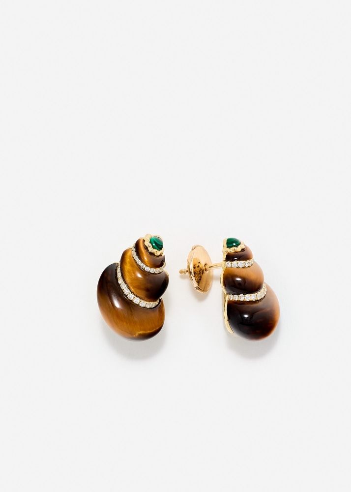 PAIRE DE MINI BOUCLES D’OREILLE COQUILLAGE OEIL DE TIGRE OR JAUNE
