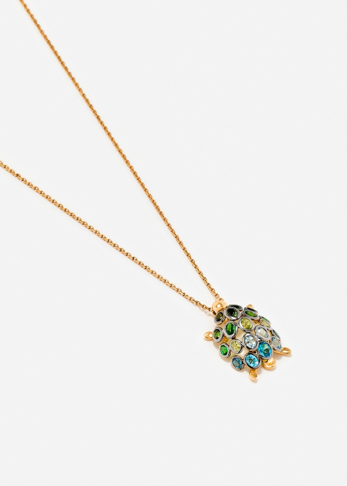 PENDENTIF TORTUE MULTI BLEU OR JAUNE