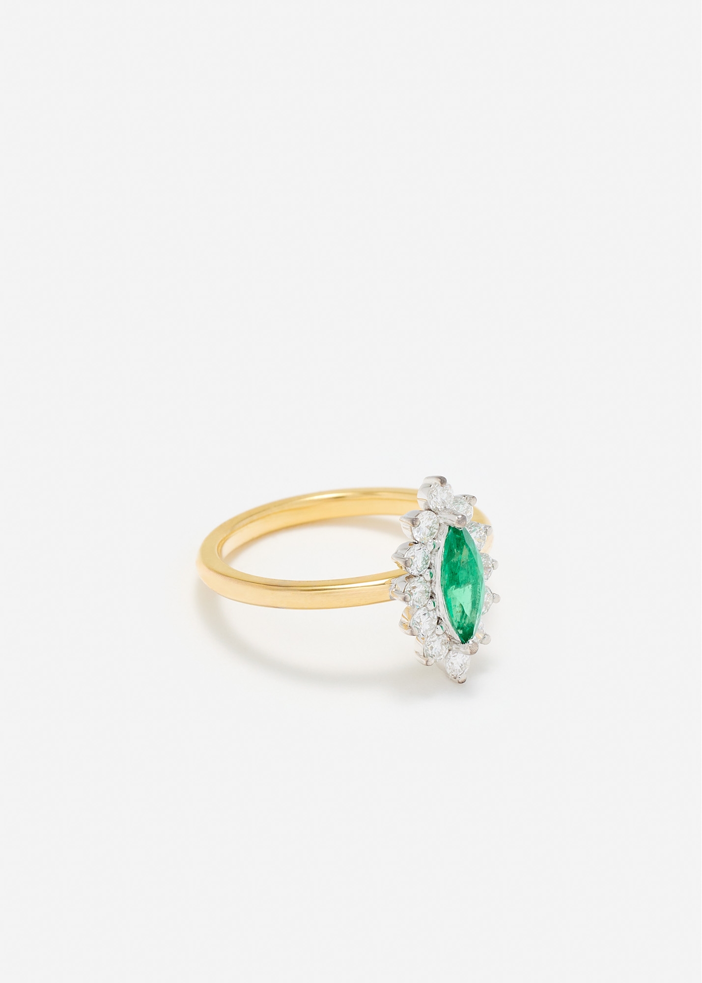 BAGUE POMPADOUR MARQUISE ÉMERAUDE OR JAUNE