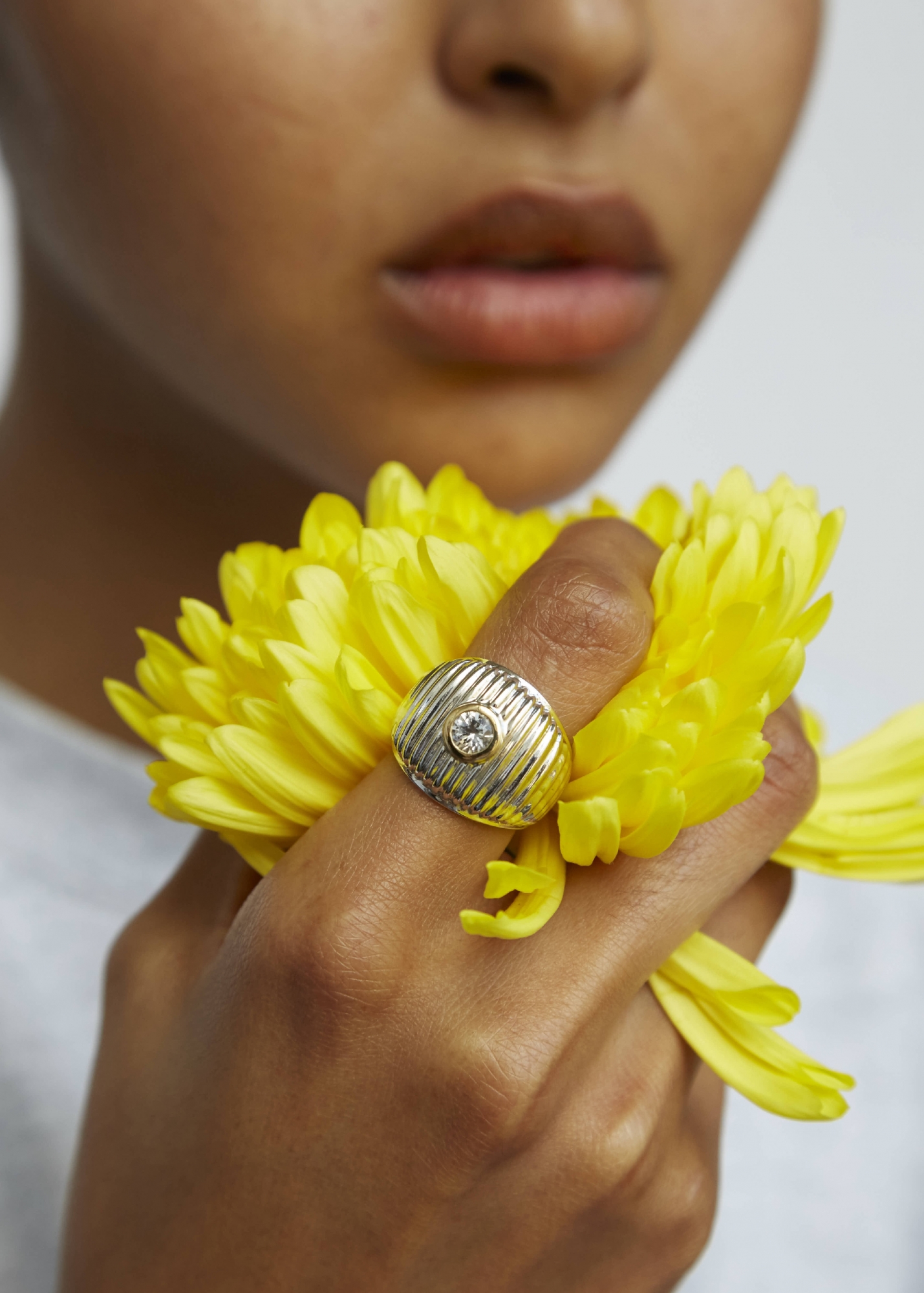 BAGUE MAXI BERLINGOT OR BLANC