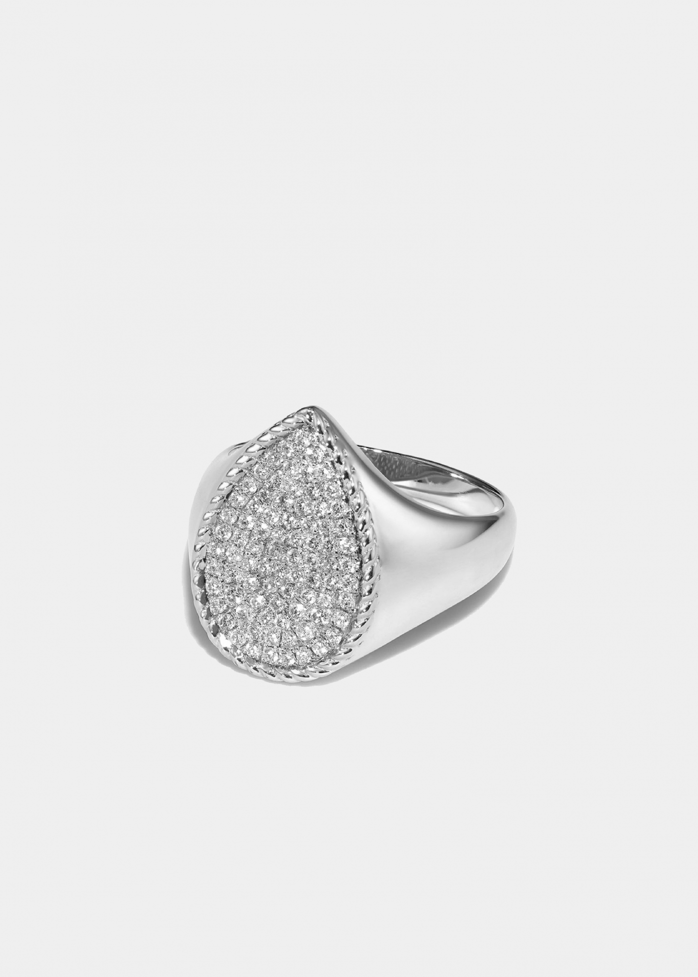CHEVALIÈRE POIRE DIAMANTS OR BLANC