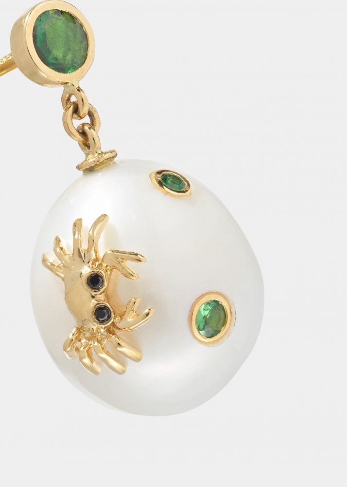 PAIRE DE BOUCLES D'OREILLE PERLES HISTOIRE OR JAUNE