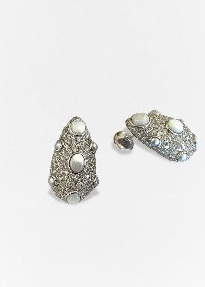 PAIRE DE BOUCLES D'OREILLE DINO DIAMANTS PERLES OR BLANC
