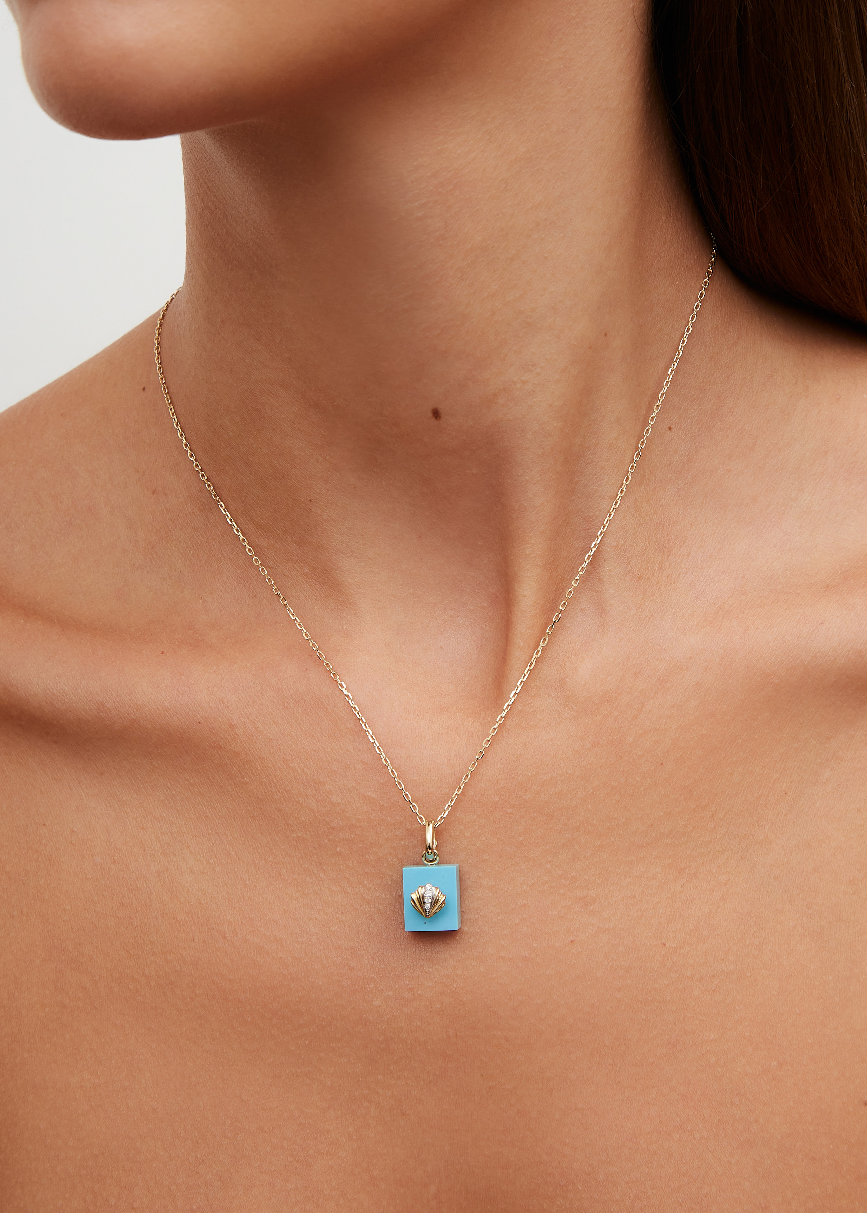 260312_YVONNE-LEON_ESHOP_PENDENTIFCUBOBERLINGOTCOEUR_0978_1 copie.jpg