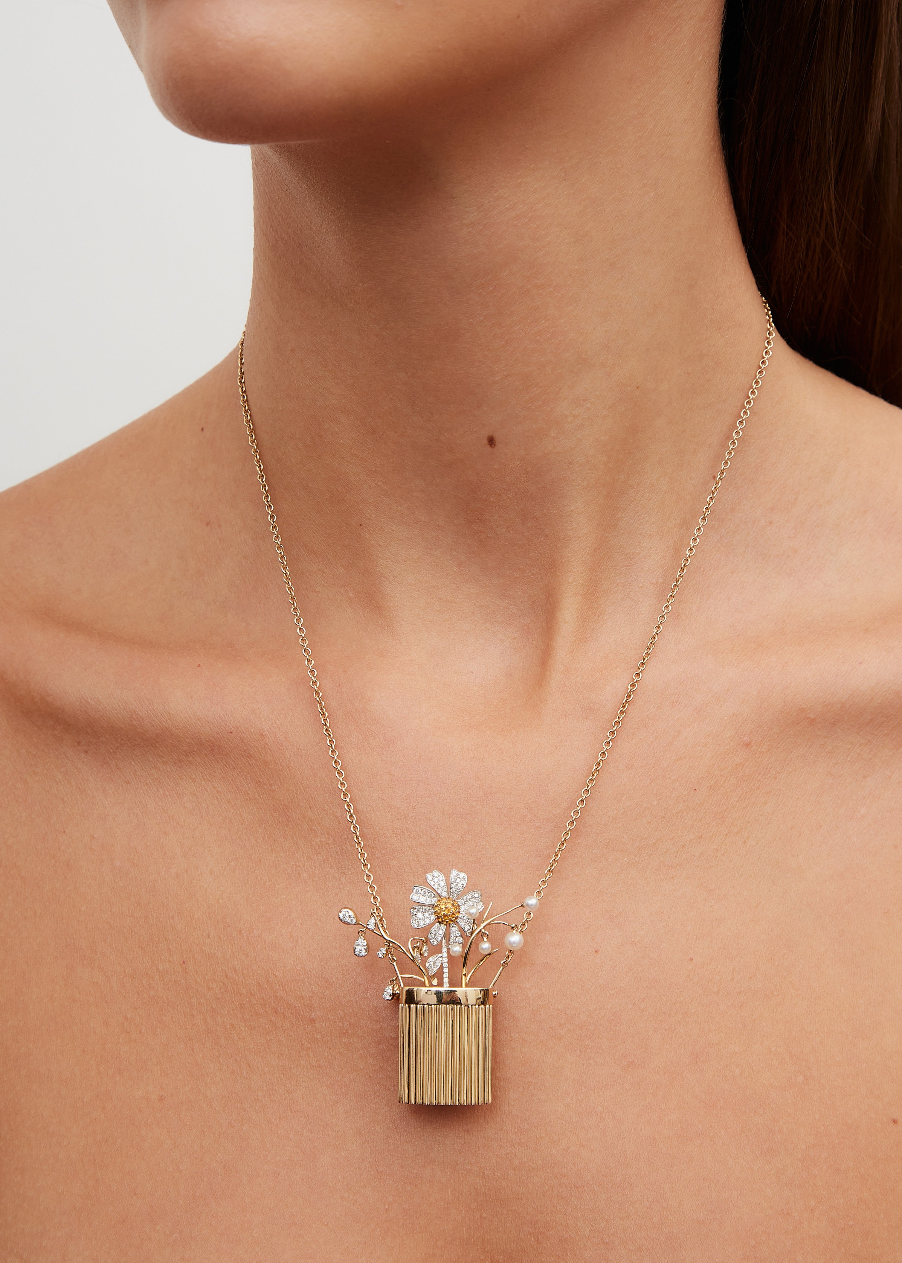 260312_YVONNE-LEON_ESHOP_PENDENTIFCUBOBERLINGOTCOEUR_0978_1 copie.jpg